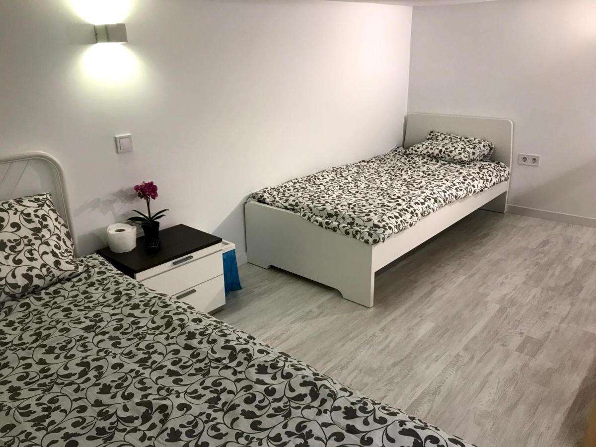 מדריד Cozy Apartment Malasana Free Parking מראה חיצוני תמונה