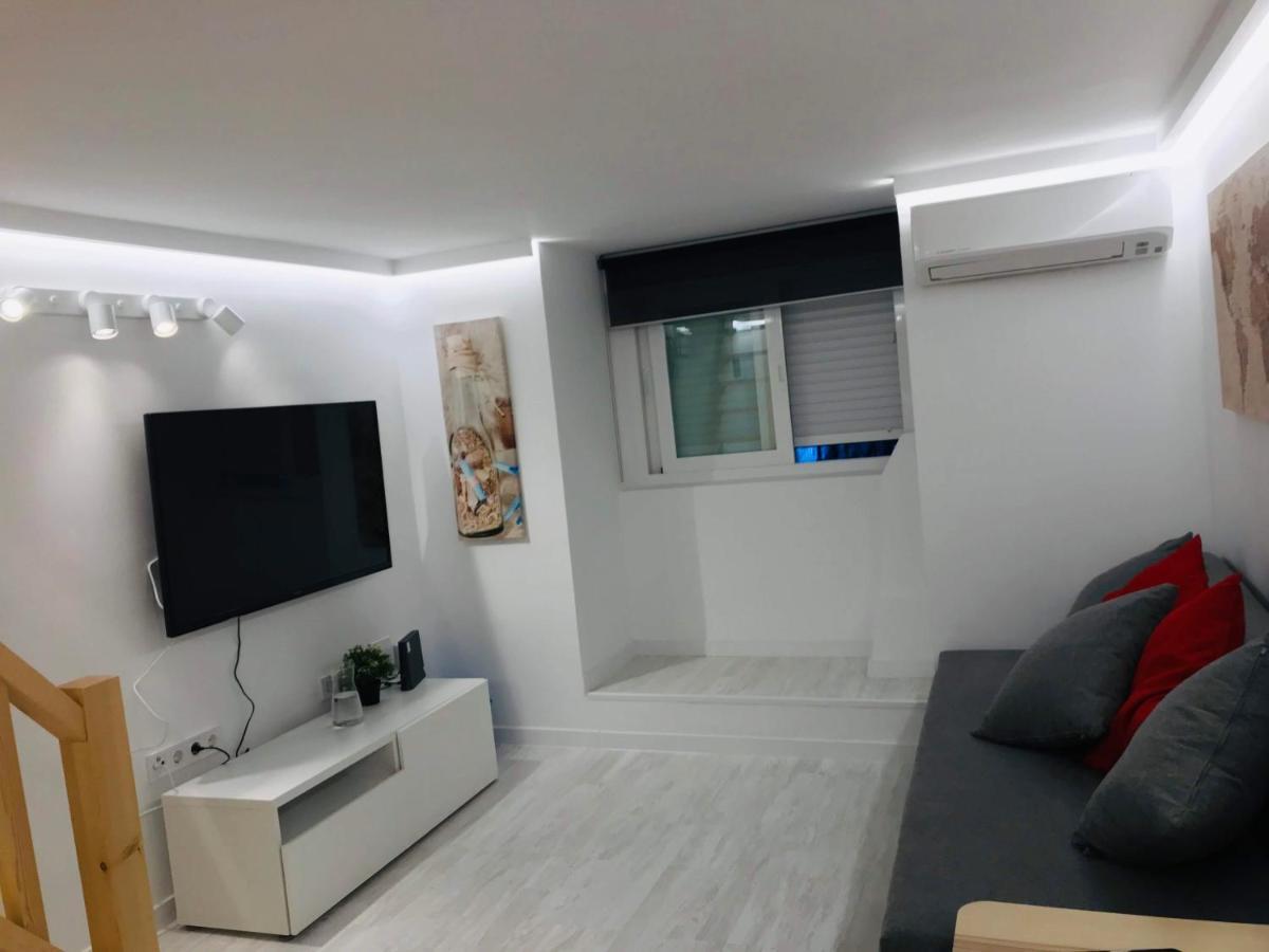 מדריד Cozy Apartment Malasana Free Parking מראה חיצוני תמונה